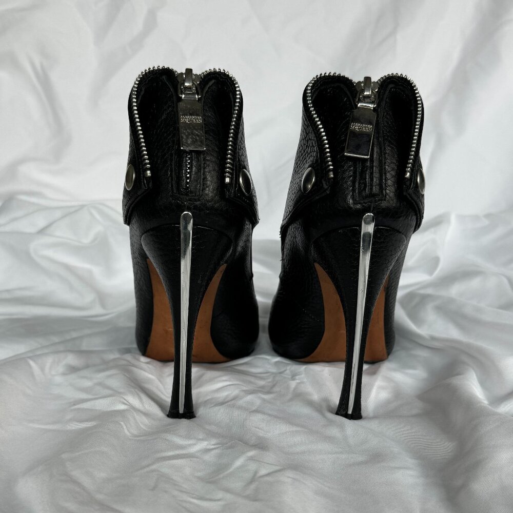 ALEXANDER MCQUEEN Faithful black leather zip biker peeptoe bootie EU37 - Picture 3 of 5